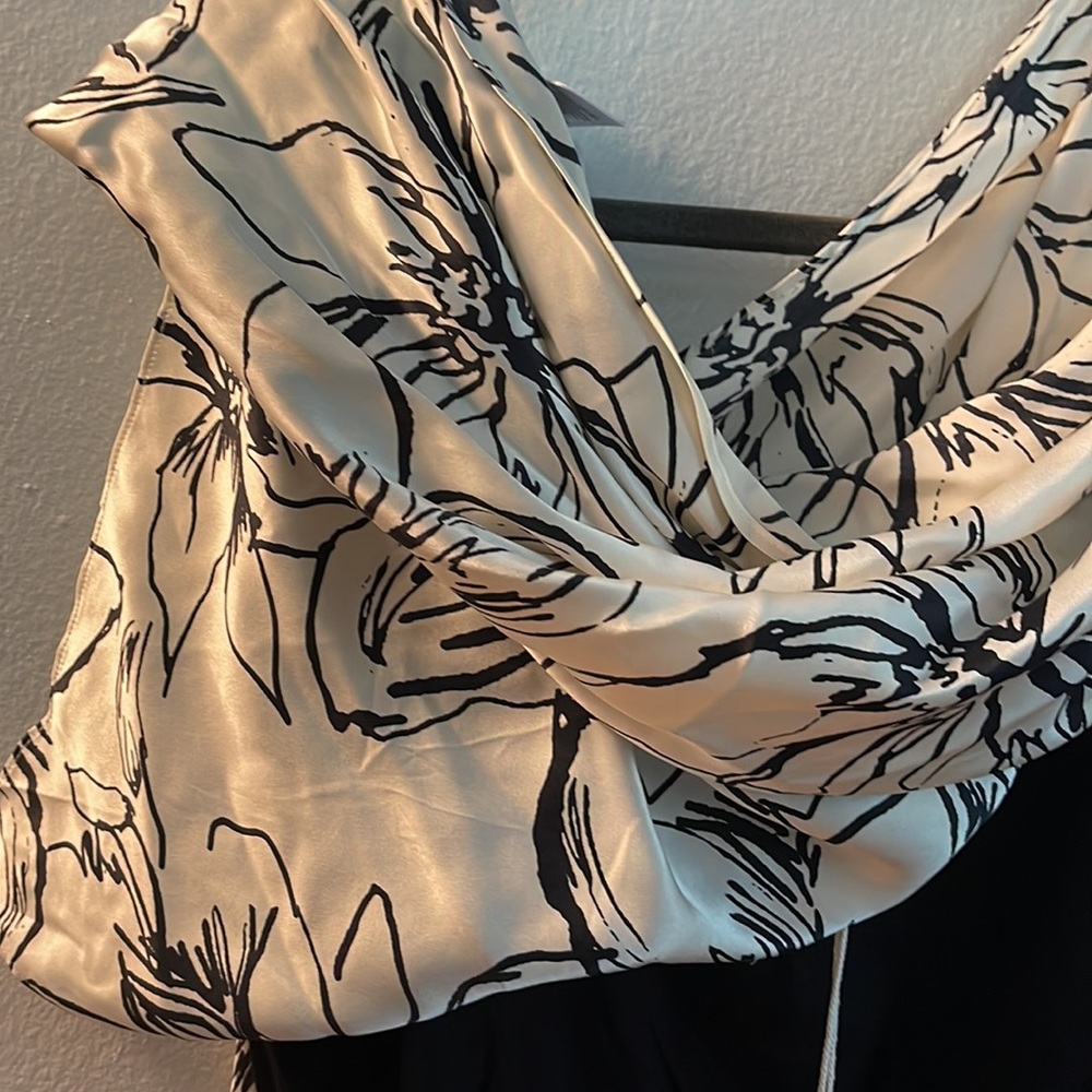 Joie summer linen dress with silk scarf. New with tags! - Picture 4 of 8